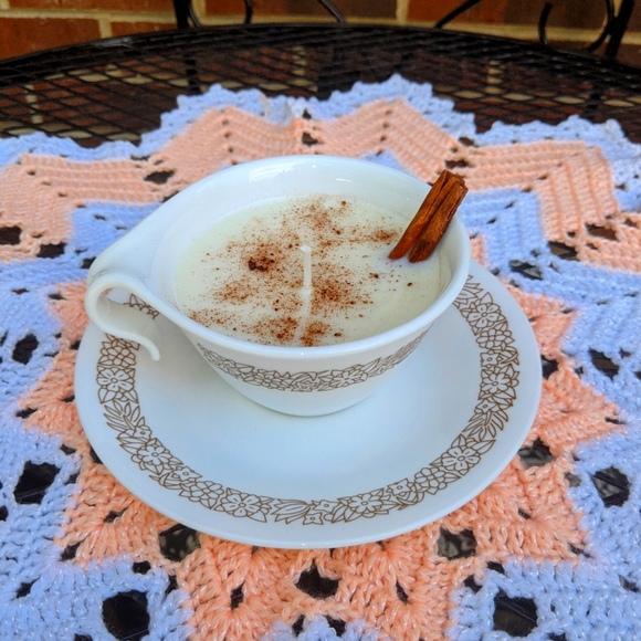 Vanilla Cinnamon Teacup Candle - Picture 2 of 2